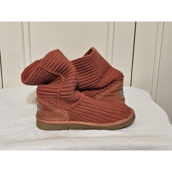 UGG Classic Cardy Mid Calf Knit Crochet Boots Size 8 5833 Sheepskin Footbed - Picture 4 of 8